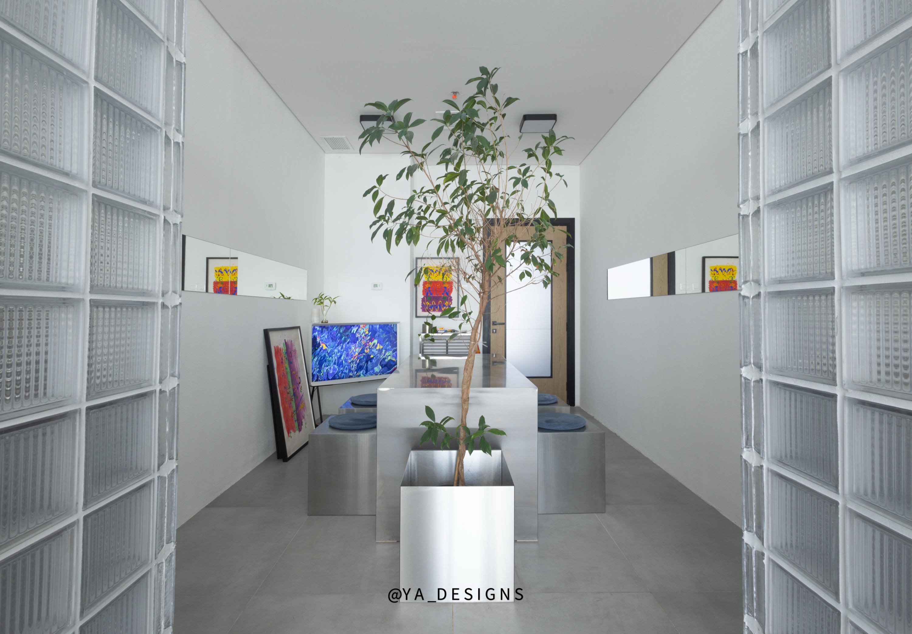 Fulcrum — studio photograph 4